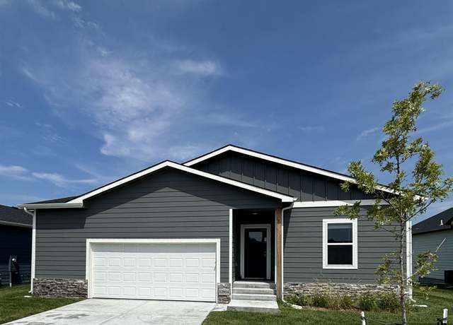 Property at 12914 E Equestrian St, Wichita, KS 67230, 5 beds, 3 baths
