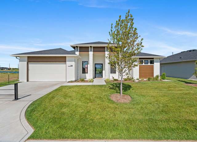 Property at 8369 W Waterway Ct, Maize, KS 67101, 3 beds, 2 baths