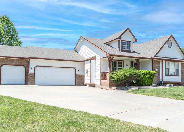 Property at 532 E Cheyenne Ct, Kechi, KS 67067, 5 beds, 3 baths