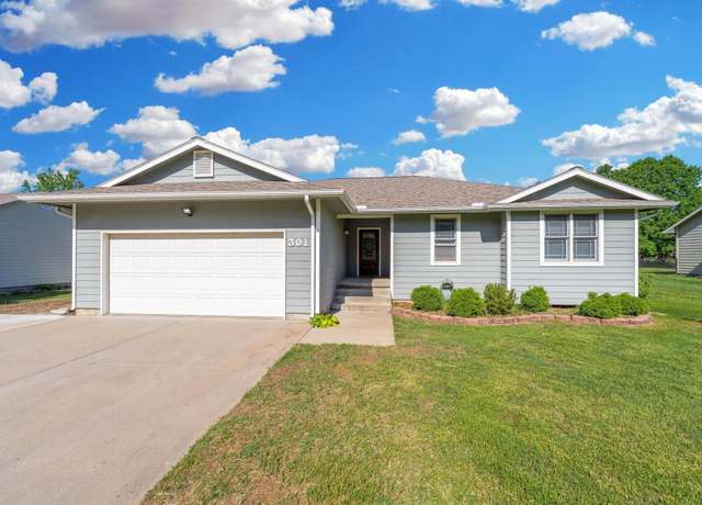 Property at 301 N Pacific St, Oxford, KS 67119, 5 beds, 3 baths