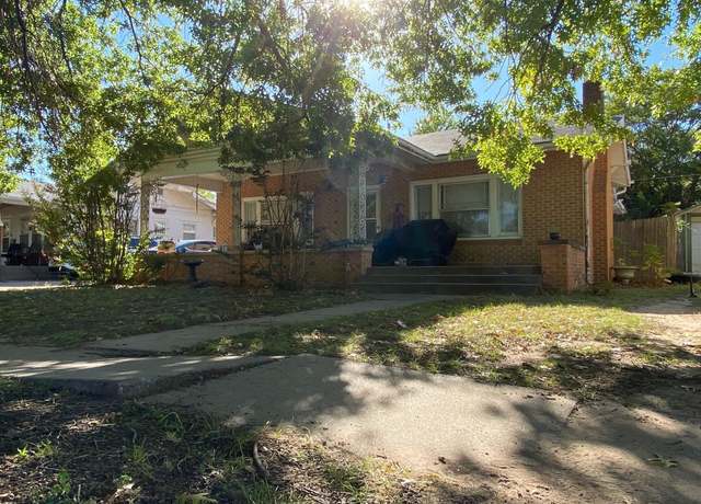 Property at 1301 N Summit, Arkansas City, KS 67005, 2 beds, 1 bath