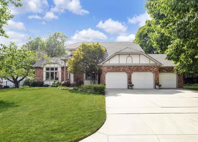 Property at 205 S Bay Country St, Wichita, KS 67235, 4 beds, 3.5 baths