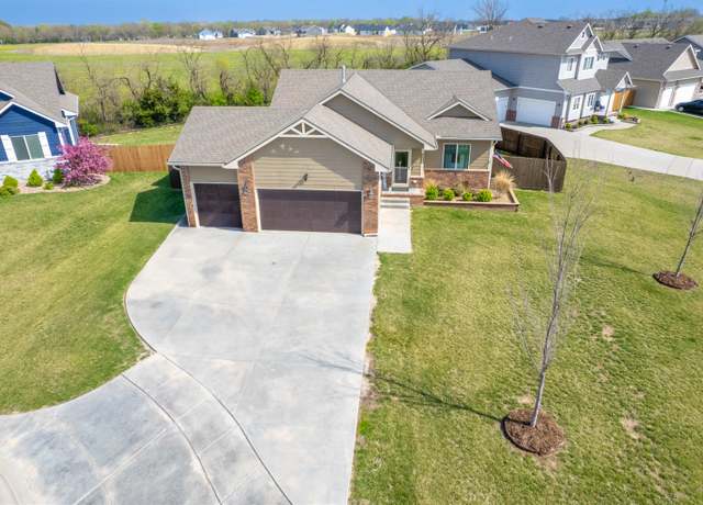 Property at 2030 S Cranbrook Ct, Wichita, KS 67207, 5 beds, 3 baths