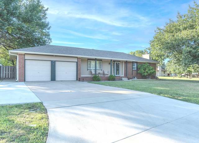 Property at 202 W Berlin Dr, Rose Hill, KS 67133, 3 beds, 2 baths