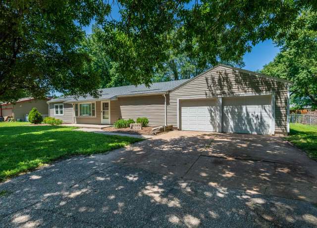 Property at 5715 N Sedgwick St, Wichita, KS 67204, 2 beds, 1 bath