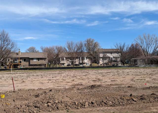 Property at 816 N Cedar Downs Cir, Wichita, KS 67235