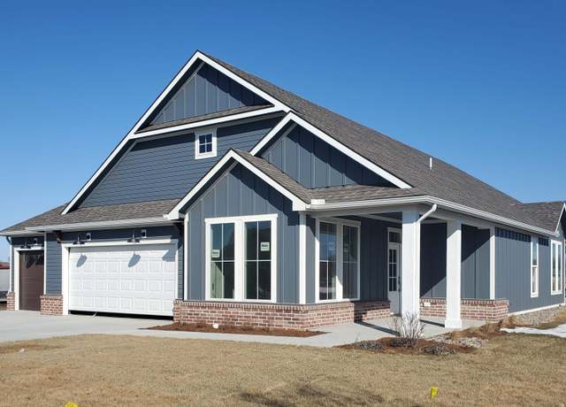 Property at 200 W Boxthorn Dr, Andover, KS 67002, 2 beds, 2 baths