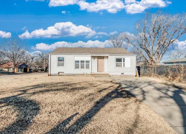 Property at 1701 N Estelle, Wichita, KS 67214, 3 beds, 1 bath