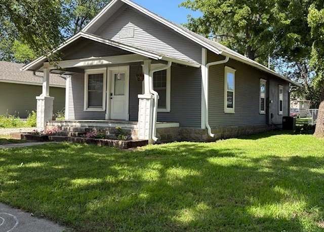 Property at 717 N Washington St, El Dorado, KS 67042, 3 beds, 1 bath