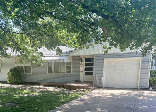 Property at 1155 S Skelly St, El Dorado, KS 67042, 3 beds, 2 baths