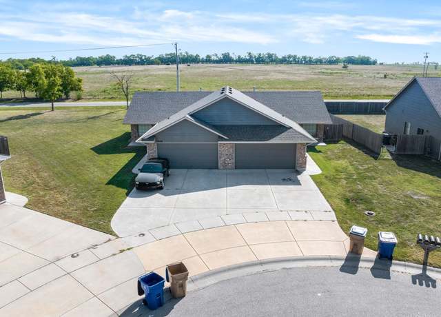 Property at 2426 E Quivira Ct, Kechi, KS 67067, 2 beds