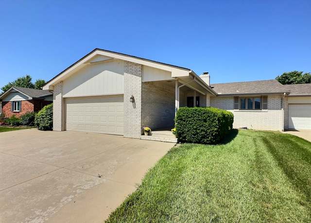 Property at 48 E Saint Cloud Pl, Wichita, KS 67230, 2 beds, 2.5 baths