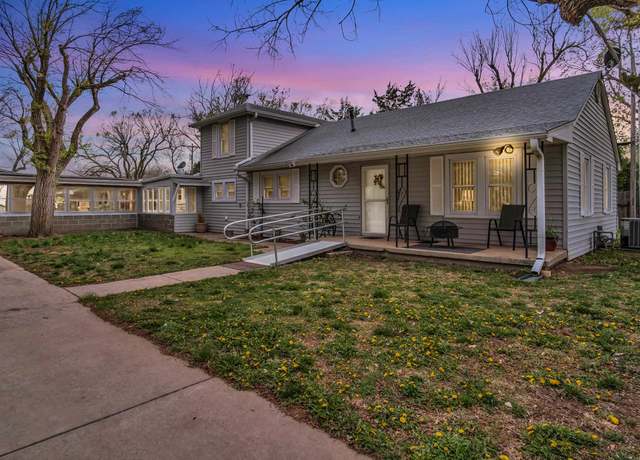 Property at 1202 S Walnut, Newton, KS 67114, 4 beds, 1 bath