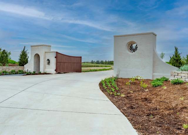 Property at 12750 E Canongate Cir, Wichita, KS 67226