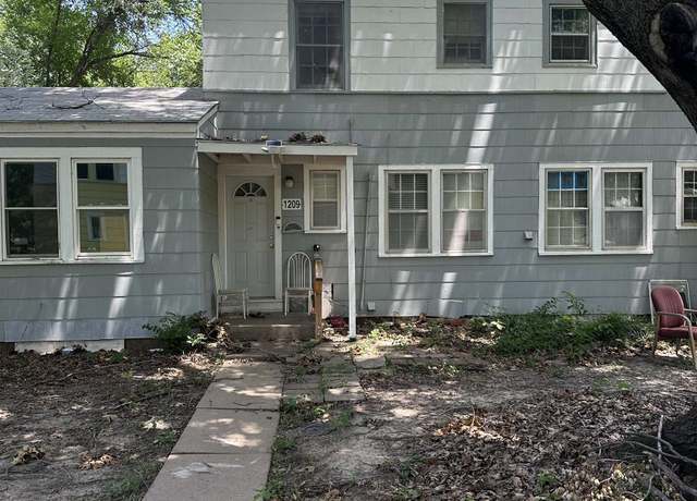 Property at 1209 S Pershing Ave, Wichita, KS 67218, 2 beds, 1 bath
