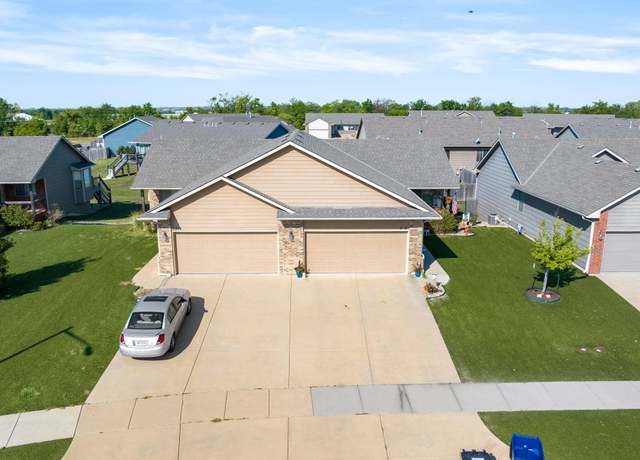 Property at 313 N Grandstone St, Kechi, KS 67067, 2 beds
