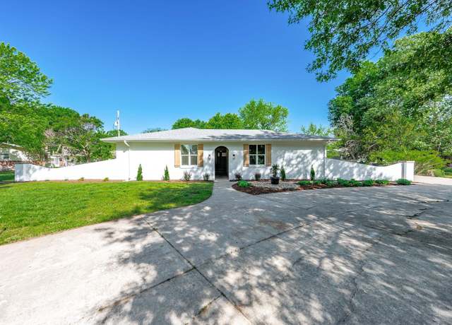 Property at 11426 W Valley Hi Dr, Wichita, KS 67209, 5 beds, 3 baths