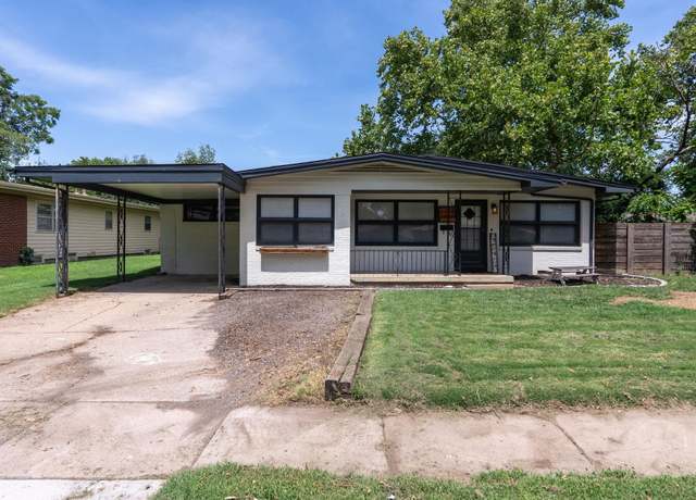Property at 2238 W Manhattan Dr, Wichita, KS 67204, 3 beds, 1.5 baths