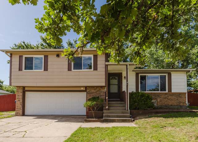Property at 3153 N Cranberry, Wichita, KS 67226, 3 beds, 2 baths