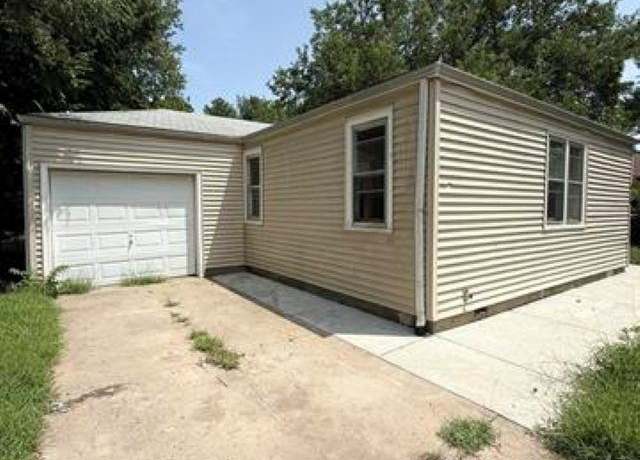 Property at 618 S Chase St, Wichita, KS 67213, 4 beds, 1 bath