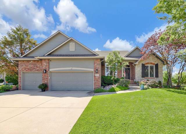 Property at 6505 W Shadow Lakes St, Wichita, KS 67205, 5 beds, 3 baths