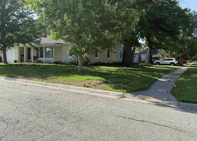 Property at 104 W Avenue C, Mcpherson, KS 67460, 2 beds, 1 bath