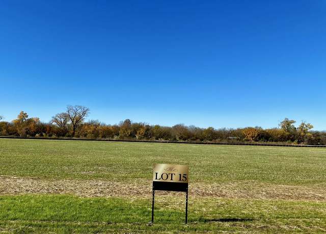 Property at 15 Cypress St, Derby, KS 67037