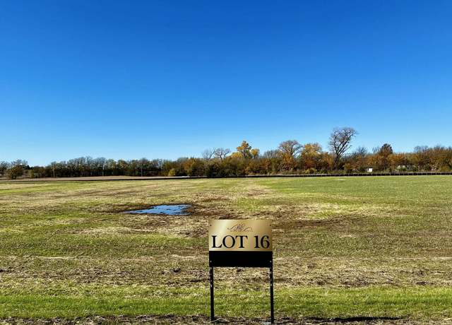 Property at 16 Cypress St, Derby, KS 67037
