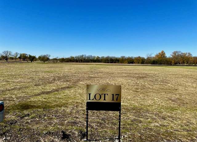 Property at 17 Cypress St, Derby, KS 67037