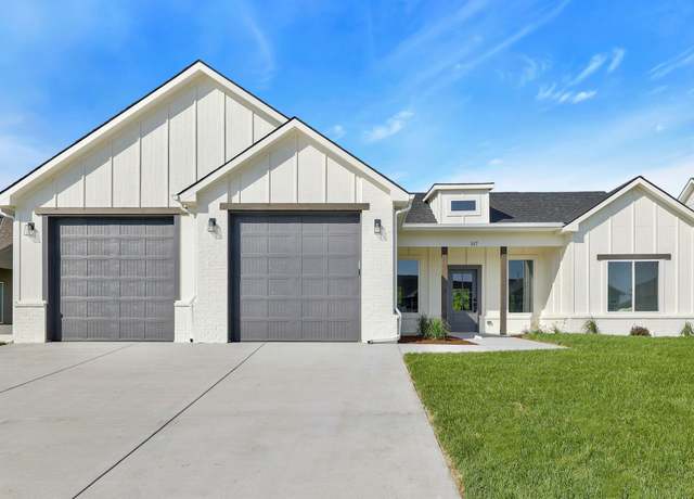 Property at 517 S Sweetwater Rd, Maize, KS 67101, 3 beds, 2 baths