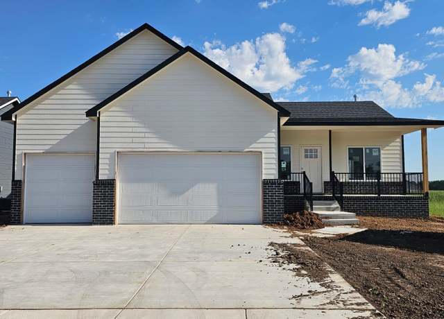 Property at 5852 N Newport Ct, Park City, KS 67219, 5 beds, 3 baths