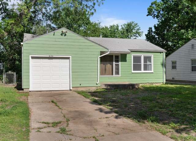Property at 2122 S Spruce St, Wichita, KS 67211, 2 beds, 1 bath