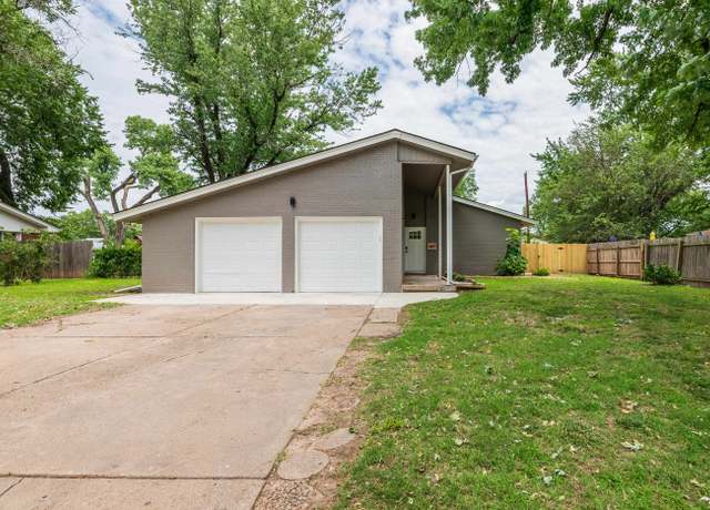 Property at 820 N Brownthrush Ln, Wichita, KS 67212, 3 beds, 2 baths