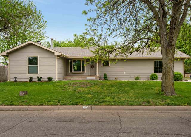 Property at 1133 S Breckenridge Ct, Wichita, KS 67207, 3 beds, 2.5 baths