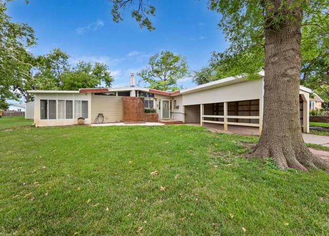 Property at 503 College, Halstead, KS 67056, 3 beds, 2 baths
