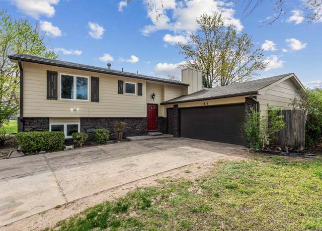Property at 106 N Summitlawn Cir, Wichita, KS 67212, 4 beds, 2.5 baths