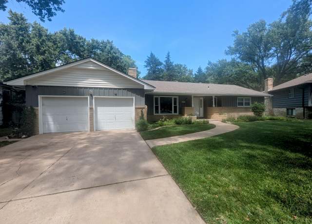 Property at 830 E Morningview St, Derby, KS 67037-2821, 2 beds, 2 baths