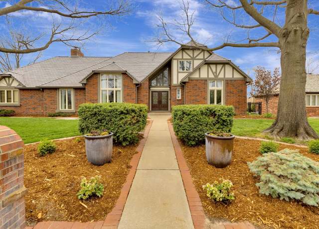 Property at 14331 Donegal Cir, Wichita, KS 67230, 5 beds, 4 baths