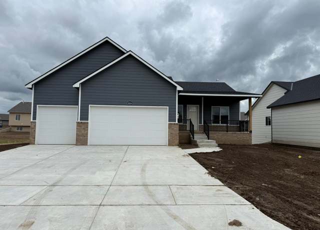 Property at 5854 N Newport Ct, Park City, KS 67219, 5 beds, 3 baths