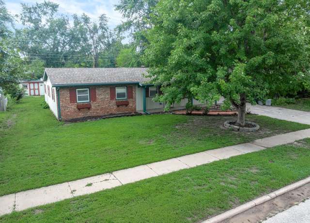 Property at 913 N Wilbur Ln, Wichita, KS 67212, 4 beds, 2 baths