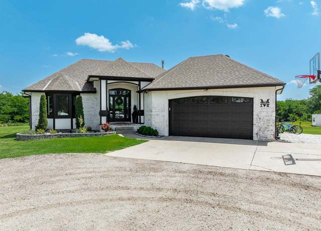 Property at 3500 N 135th St W, Wichita, KS 67223, 3 beds, 3 baths