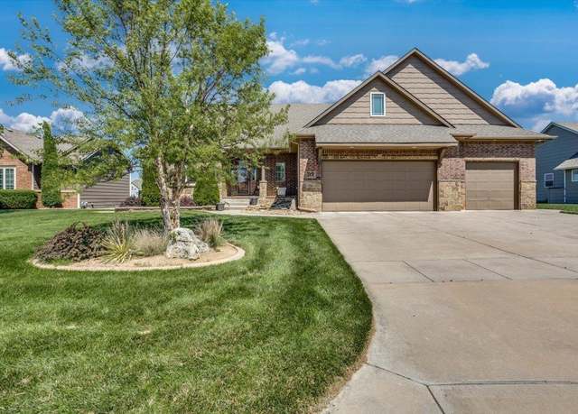 Property at 3306 N Chambers St, Wichita, KS 67205-7545, 5 beds, 4 baths