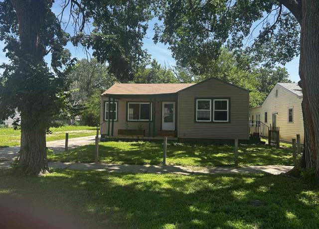Property at 1622 S Martinson St, Wichita, KS 67213, 3 beds, 1.5 baths