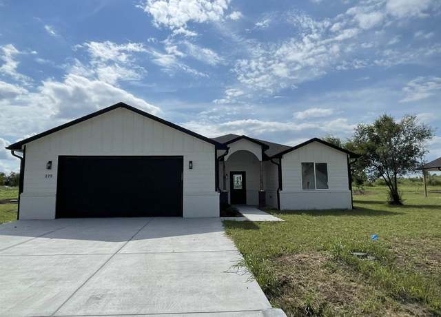Property at 273 S Sycamore Dr, Valley Center, KS 67147, 3 beds, 2 baths