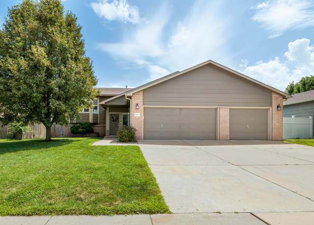 Property at 10201 W Jewell St, Wichita, KS 67209, 5 beds, 3 baths