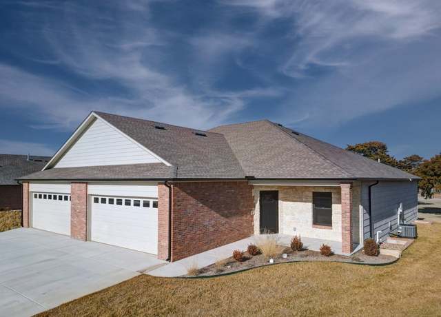 Property at 3114 Long Ct, Winfield, KS 67156, 4 beds, 3 baths