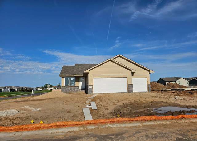 Property at 10741 W Sondra Ct, Maize, KS 67101, 3 beds, 2 baths