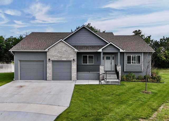 Property at 5806 N Edwards Ct, Wichita, KS 67204, 4 beds, 3 baths