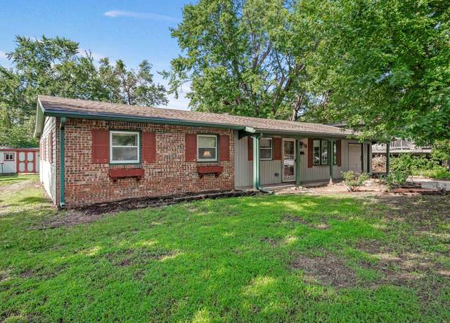 Property at 913 N Wilbur Ln, Wichita, KS 67212, 4 beds, 2 baths