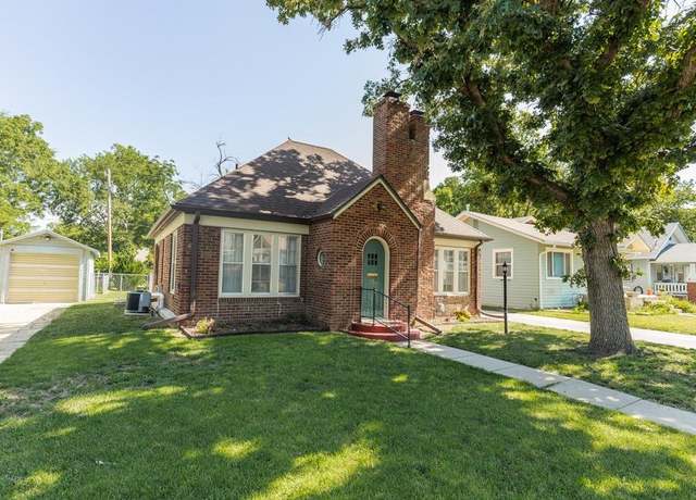Property at 324 W Beloit Ave, Salina, KS 67401, 3 beds, 2 baths